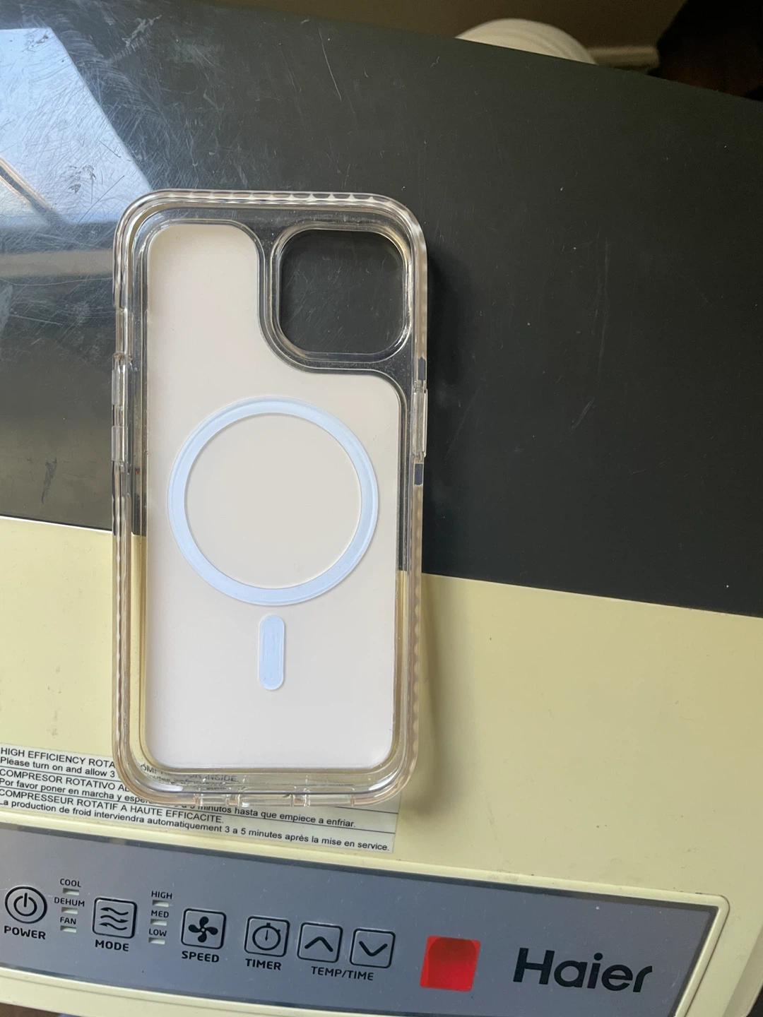 iPhone 13 Pro OtterBox MagSafe Compatible Phone Case - photo 2