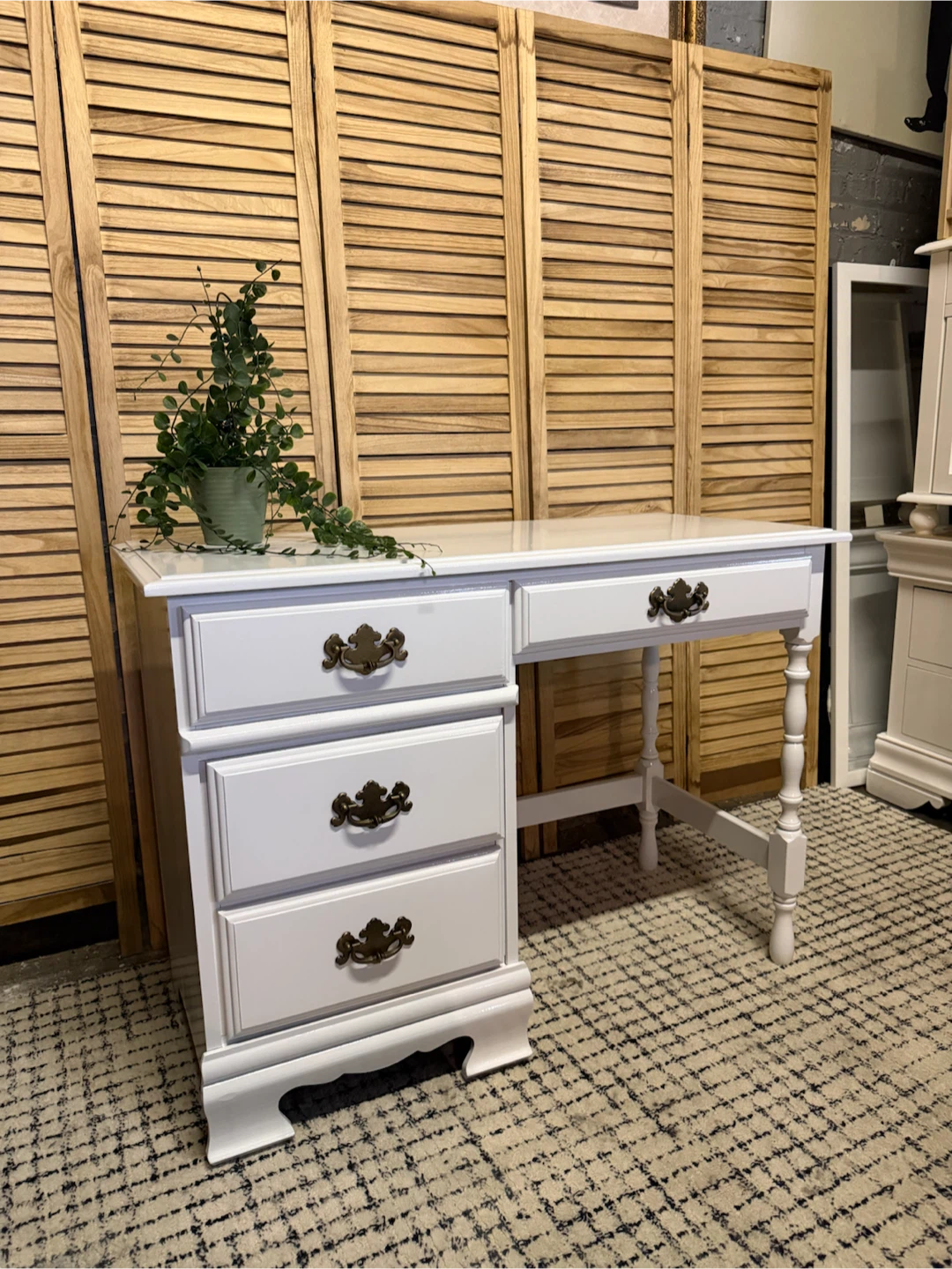 Solid Wood Vanity Desk - photo 2