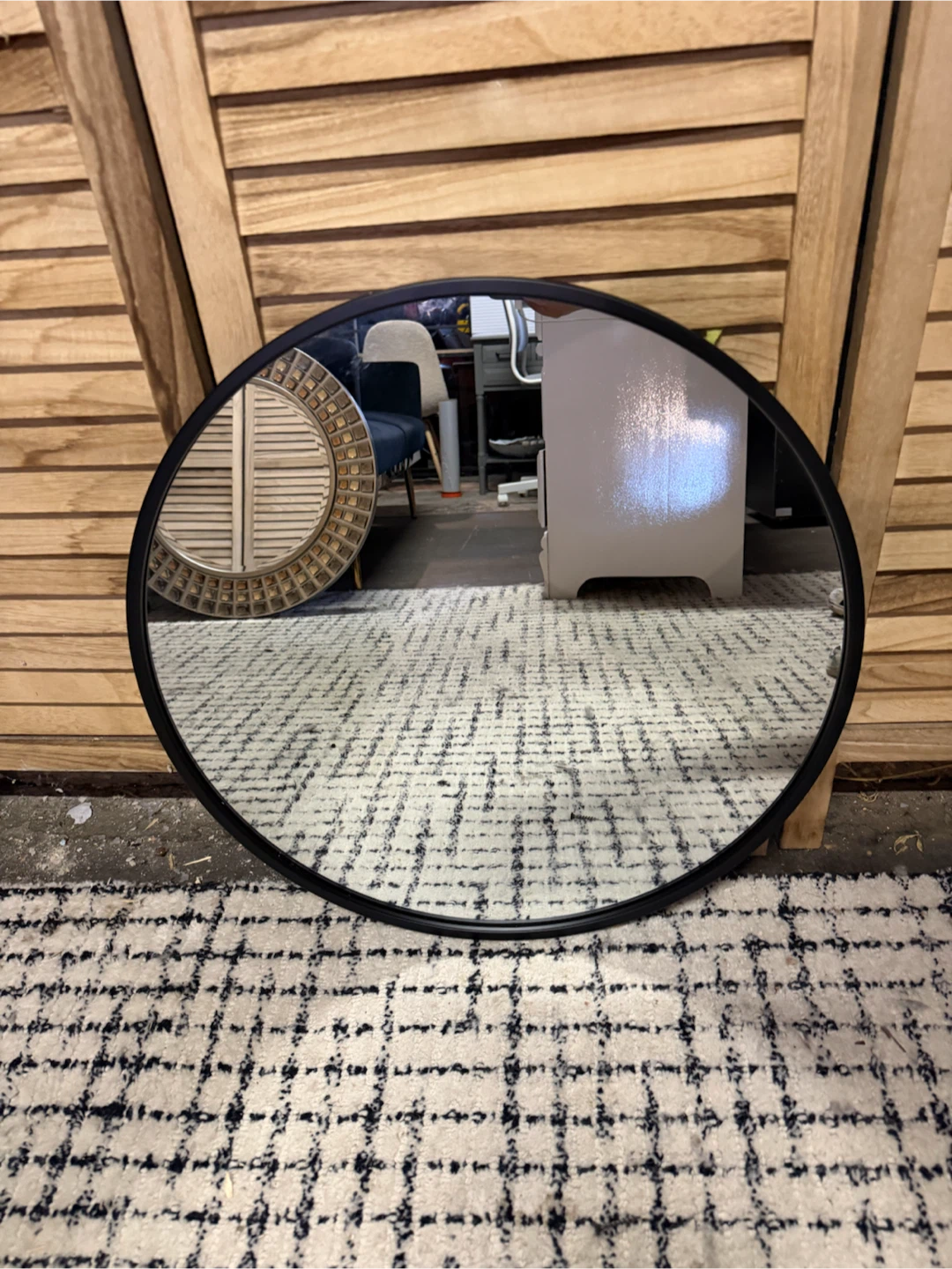 Round Black Wall Mirror