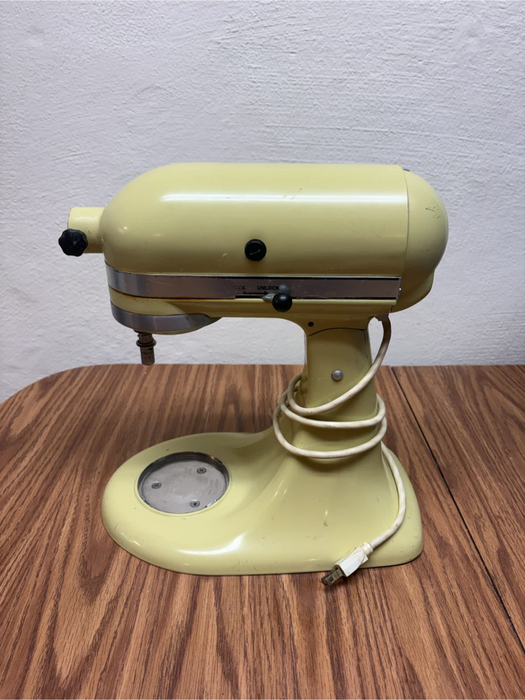 Yellow KitchenAid Stand Mixer - photo 2