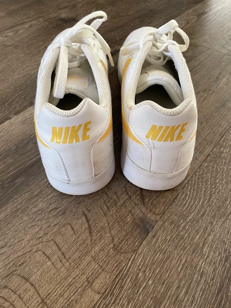 Nike White & Yellow Canvas Sneakers - photo 3