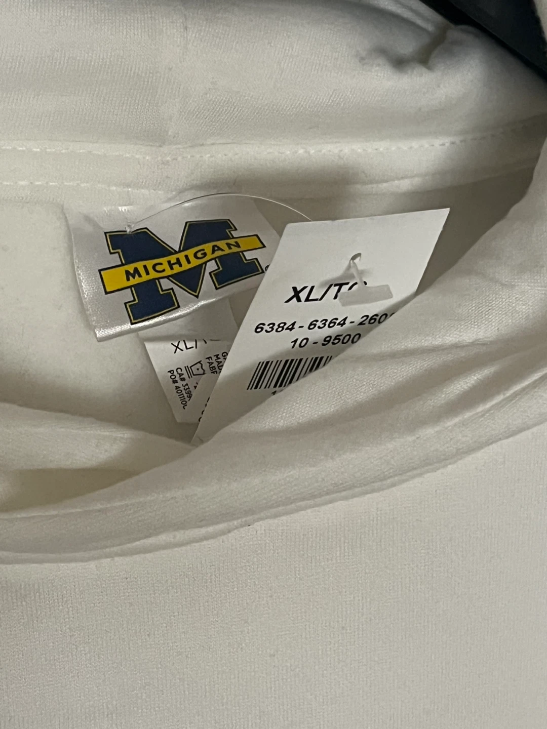 University of Michigan Wolverines Hoodie - photo 3