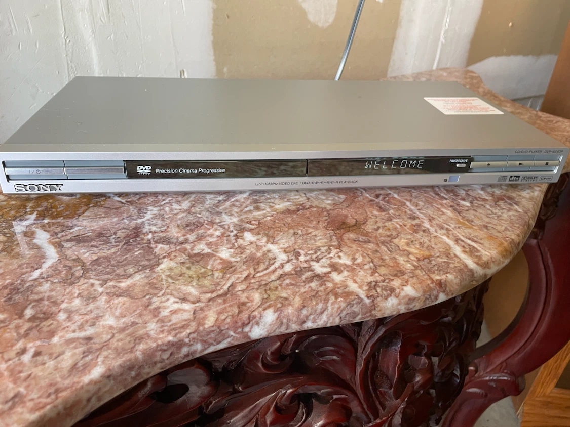 Sony CD/DVD Player