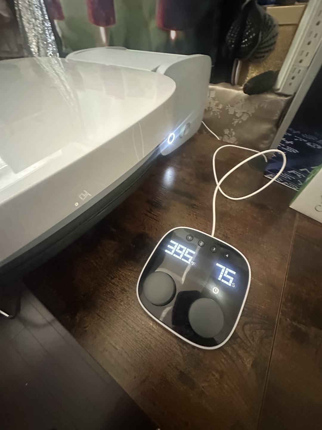 Cricut Autopress Heat Press - photo 2