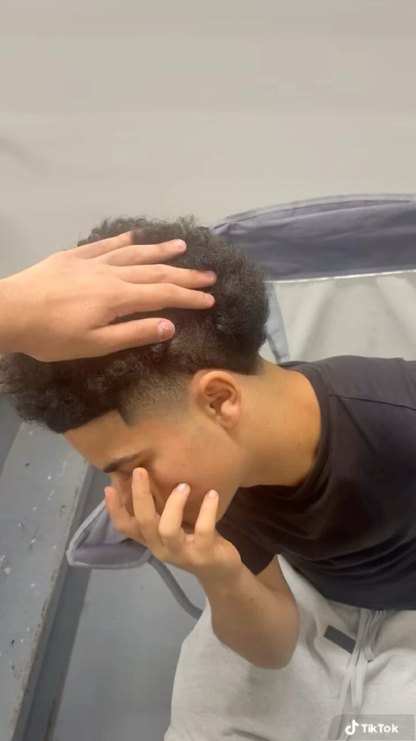 Free haircuts - photo 4