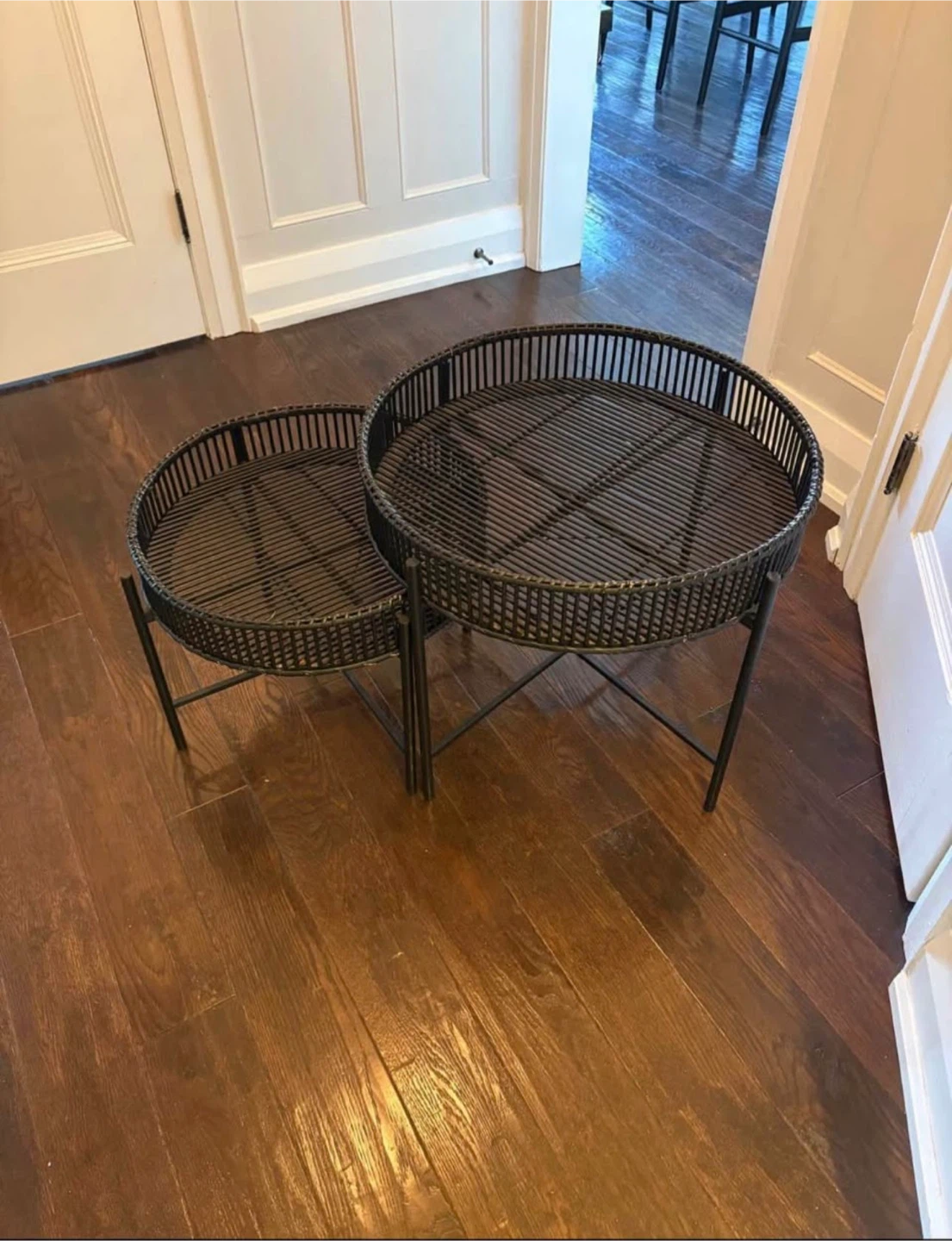 Set of 2 Round Tray Side coffee Tables