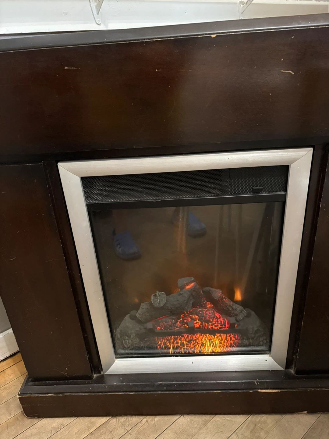 Electric Fireplace with Faux Logs