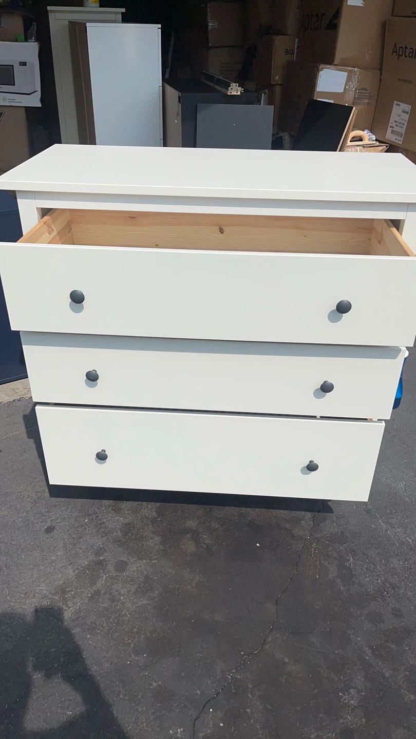 White 3-Drawer Dresser - photo 5