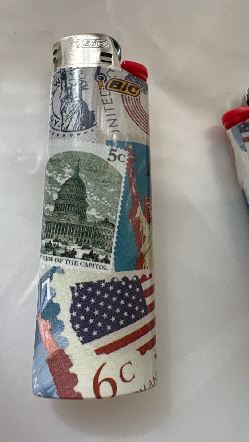 Lot of 5 collectible BIC Lighters - American Themed Designs - photo 5