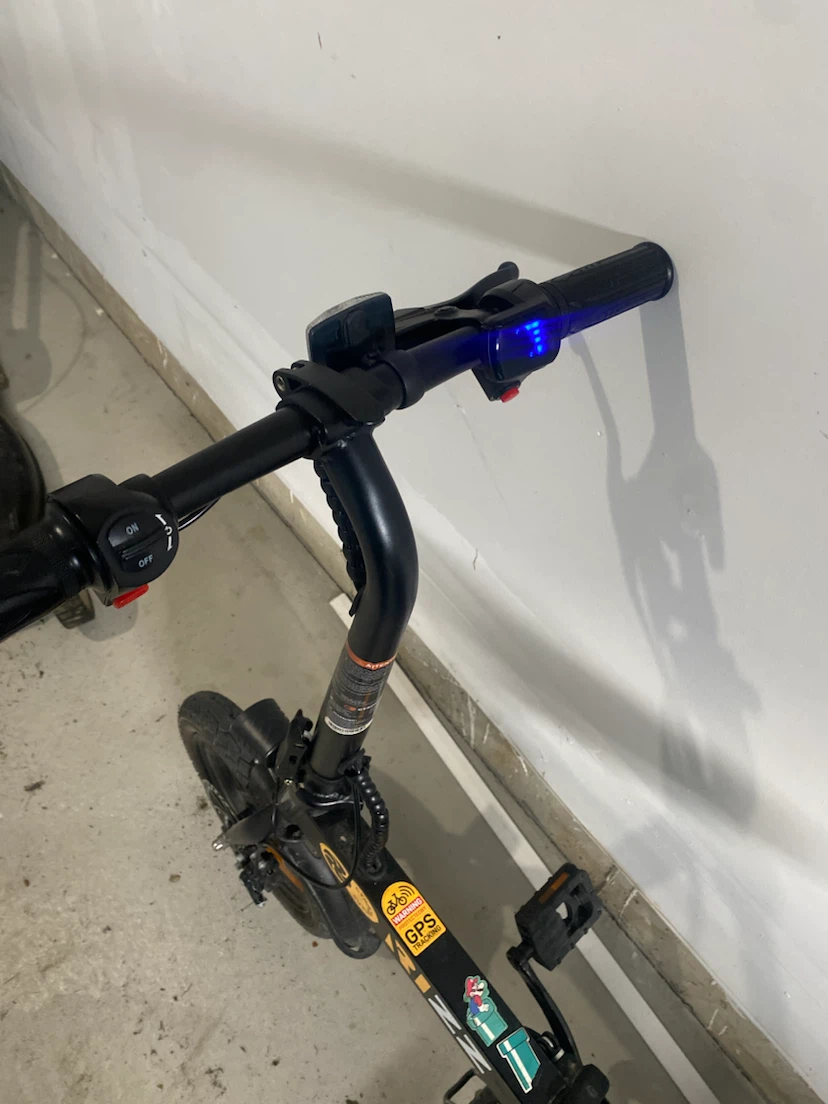 RIZZ Folding Electric Scooter - photo 4