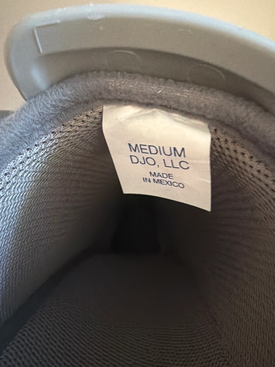 Size medium air cast boot - photo 2