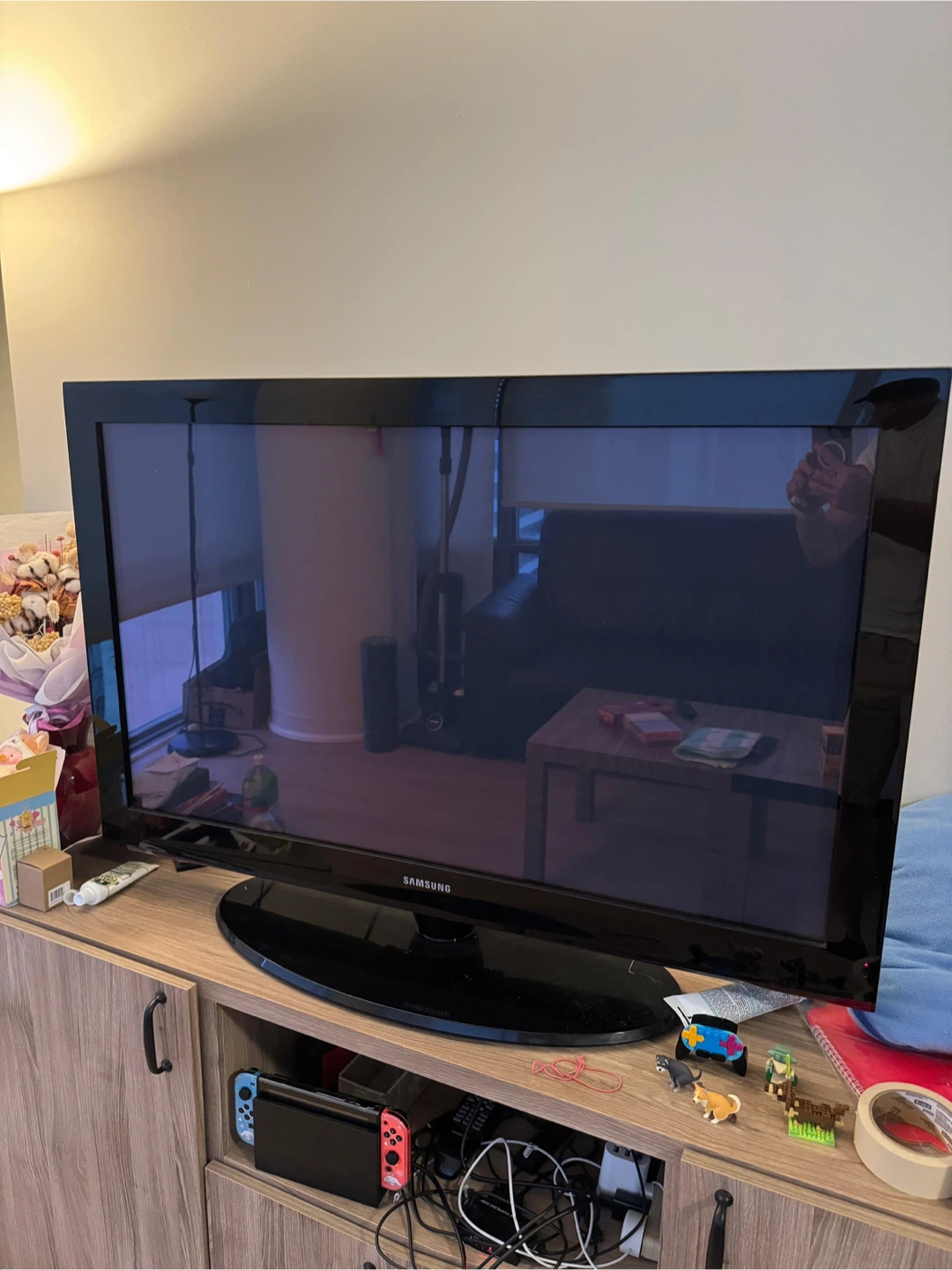 Samsung 42 inch TV