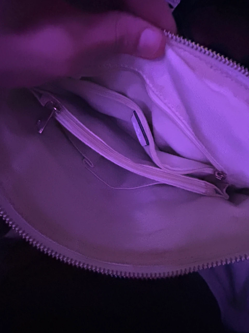 First come first serve Gucci crossbody bag - photo 3