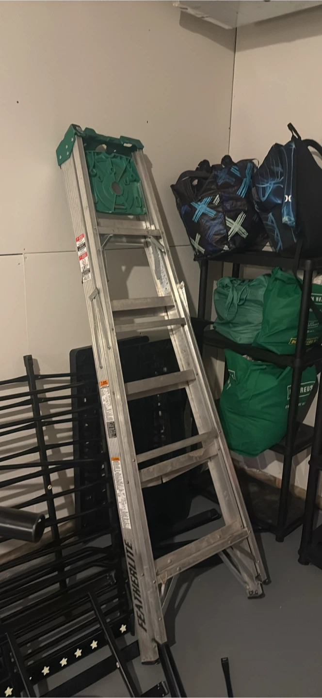 Featherlite Aluminum Ladder