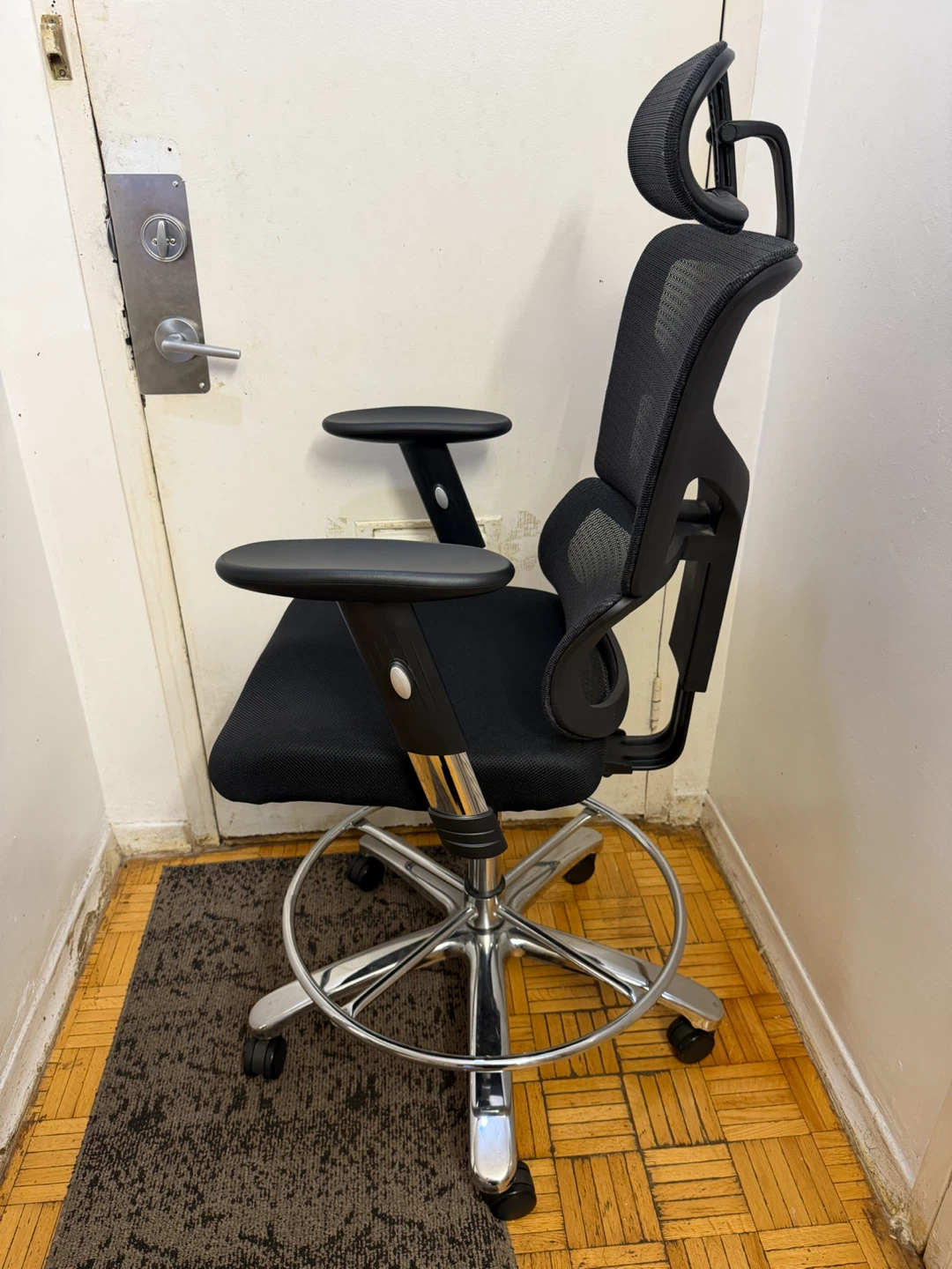 X-Chair Ergonomic Office Chair - photo 3
