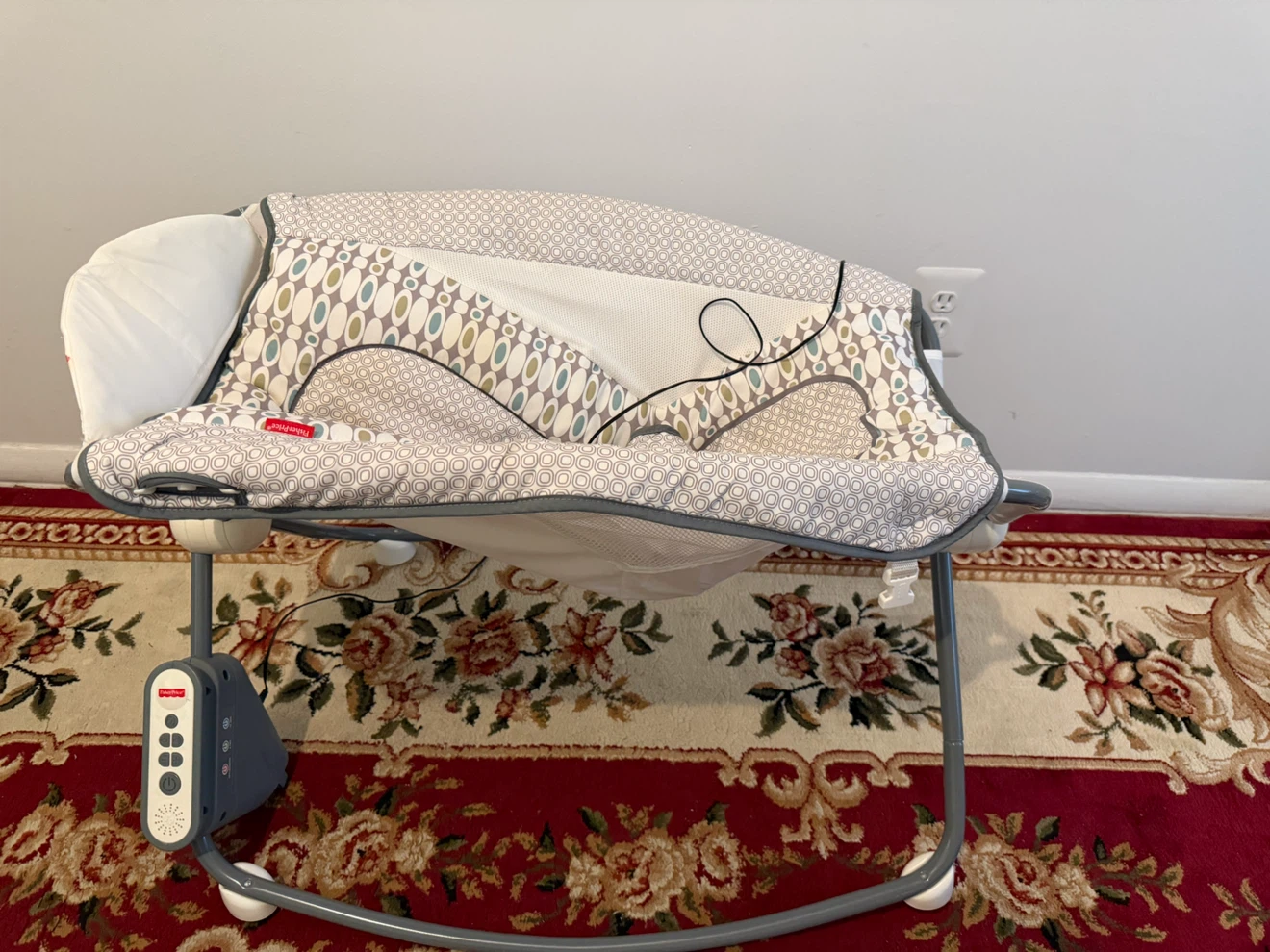 Fisher-Price baby bouncer and swing both for $10 - photo 4