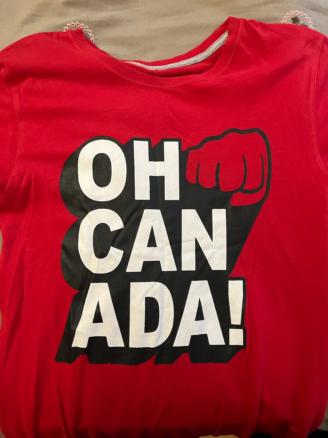 Red "OH CANADA!" T-Shirt - photo 4