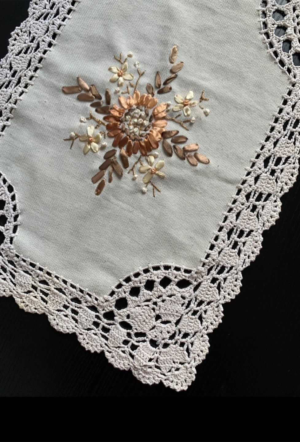 Embroidered Table Runner with Crochet Lace - photo 4