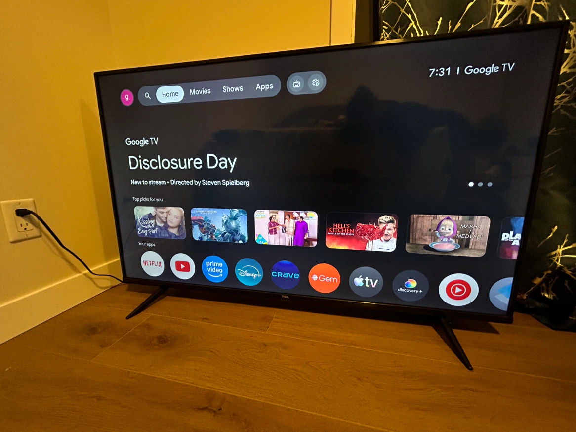 TCL 55" Smart TV - Model 55S446-CA - photo 3