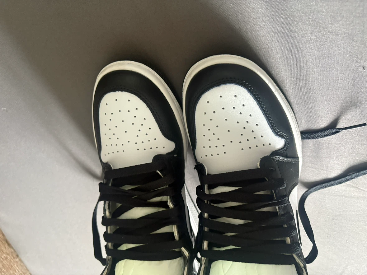 Nike Air Jordan 1 High OG Panda (PS) - photo 3