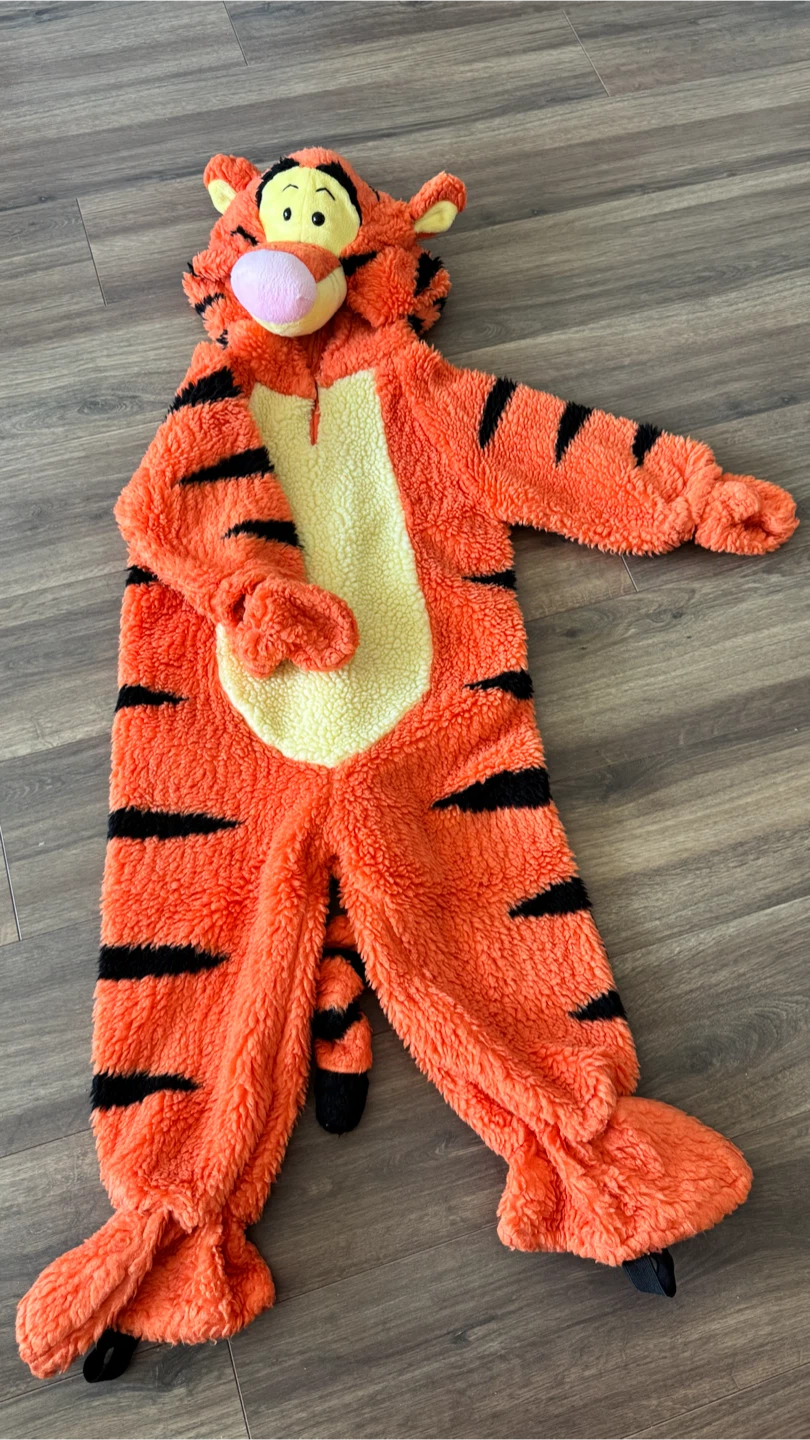 Disney Tigger Halloween costume