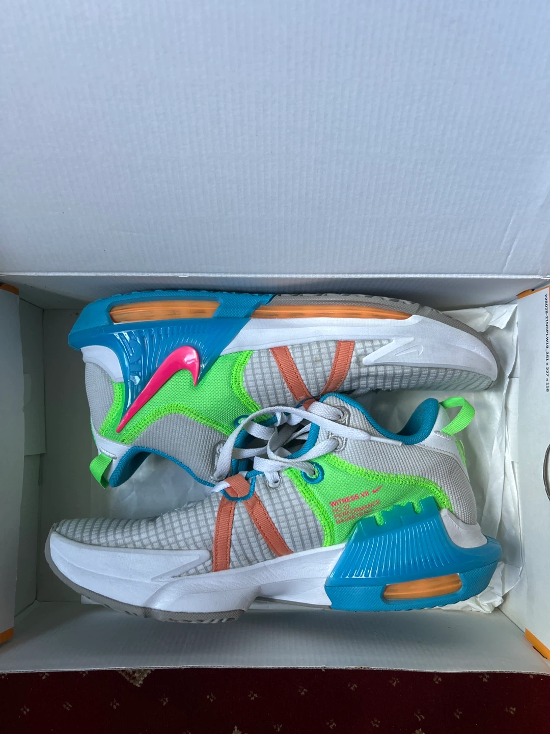 Nike LeBron Witness 5 Basketball Shoes