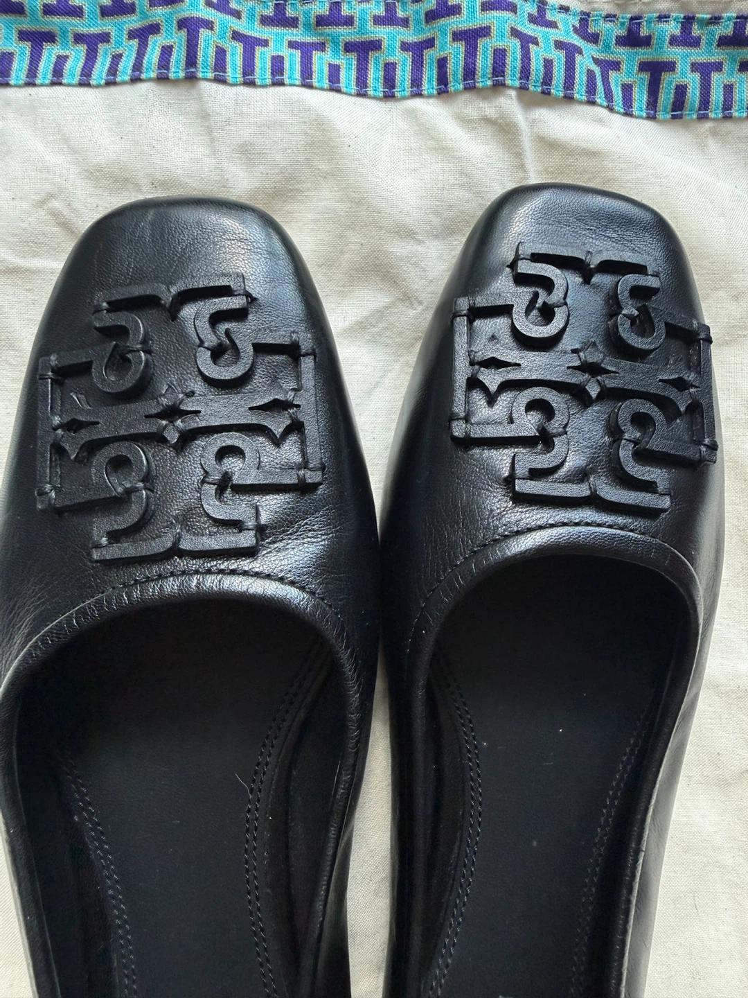 Tory Burch Black Leather Ballet Flats size 9 - photo 2