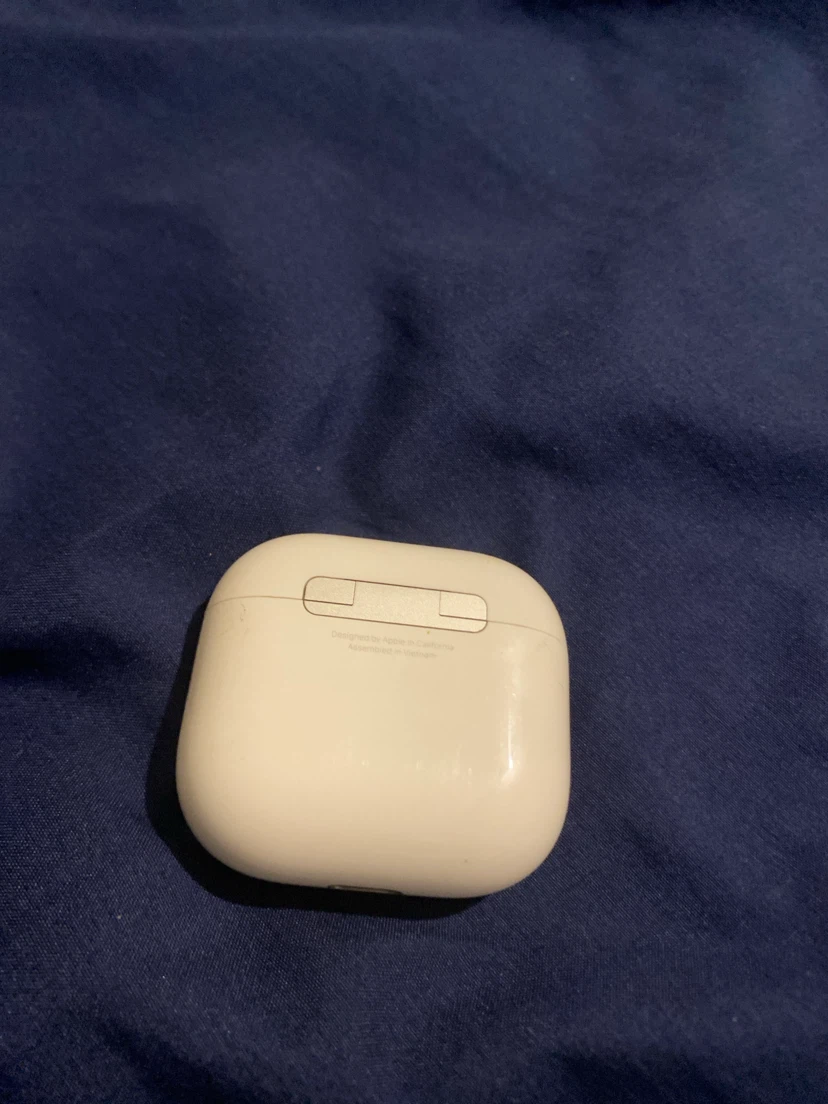 Apple AirPods  (4nd Generation) - photo 2