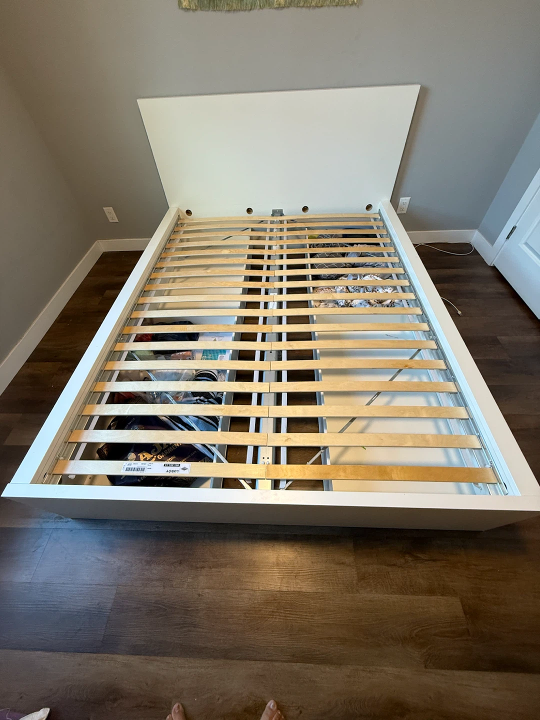 IKEA Malm queen Bed Frame with Storage Drawers - White