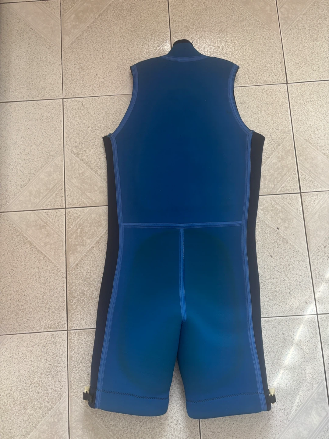 2001 Wetsuits Sleeveless Shorty Wetsuit