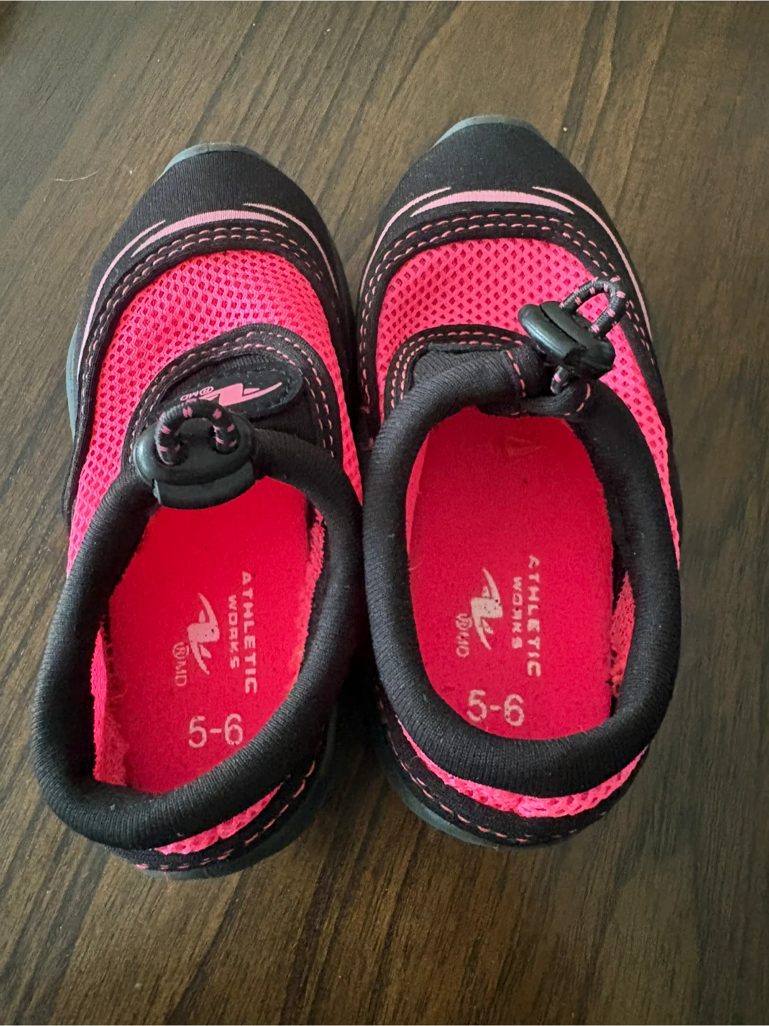 Athletic Works Kids Water Shoes Size 5-6 - photo 3