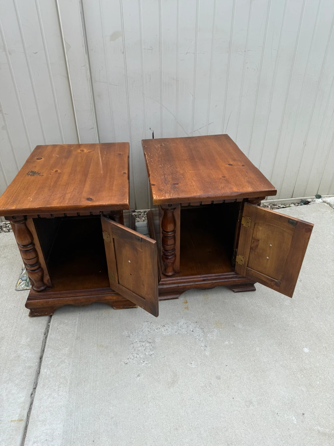 Pair of Vintage Wooden End Tables with Doors - photo 5