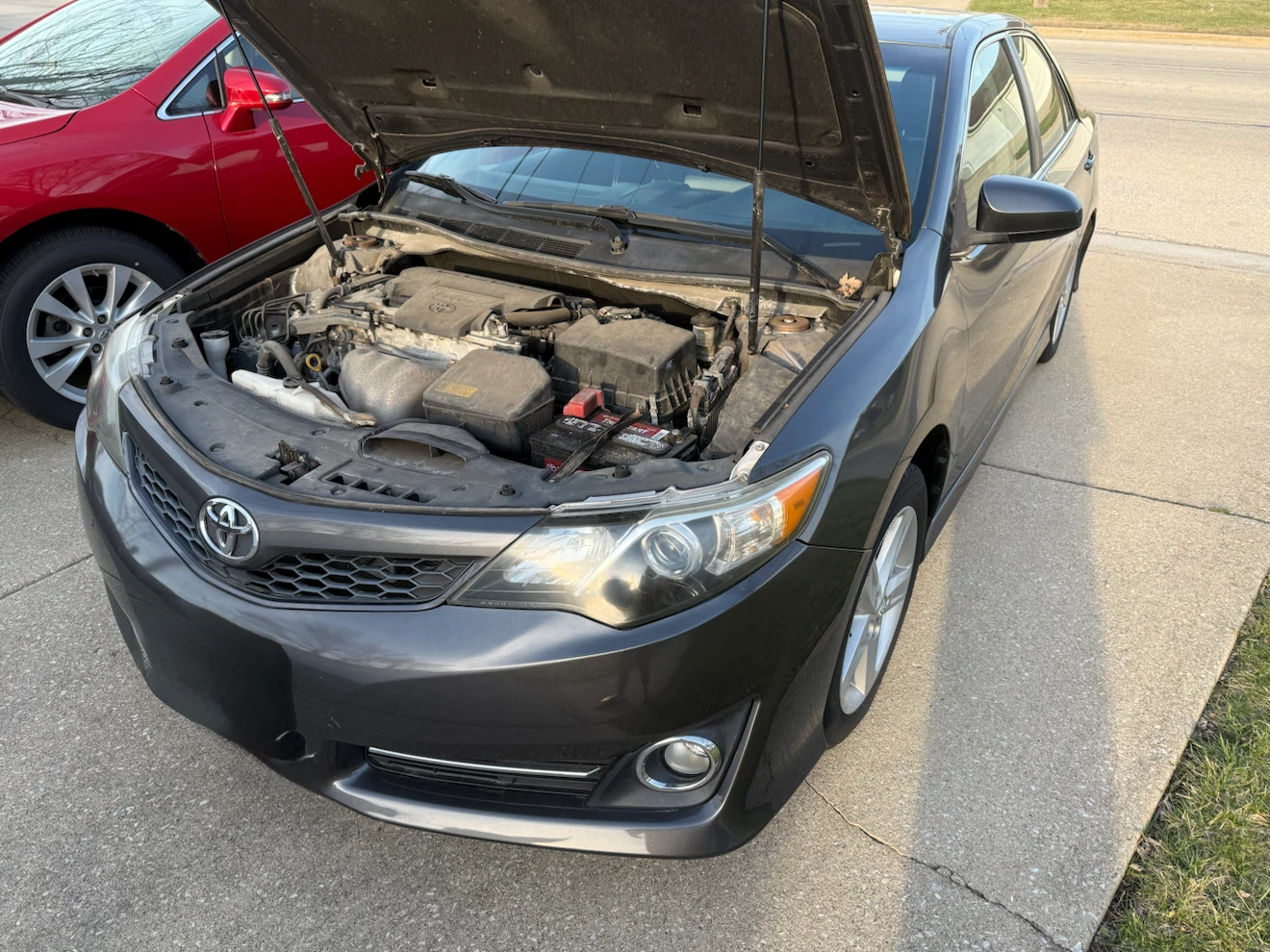 Original Owner Low Miles 13 SE Toyota Camry SE - photo 2