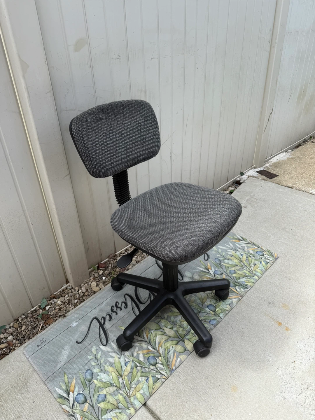 Gray Office Chair - photo 3