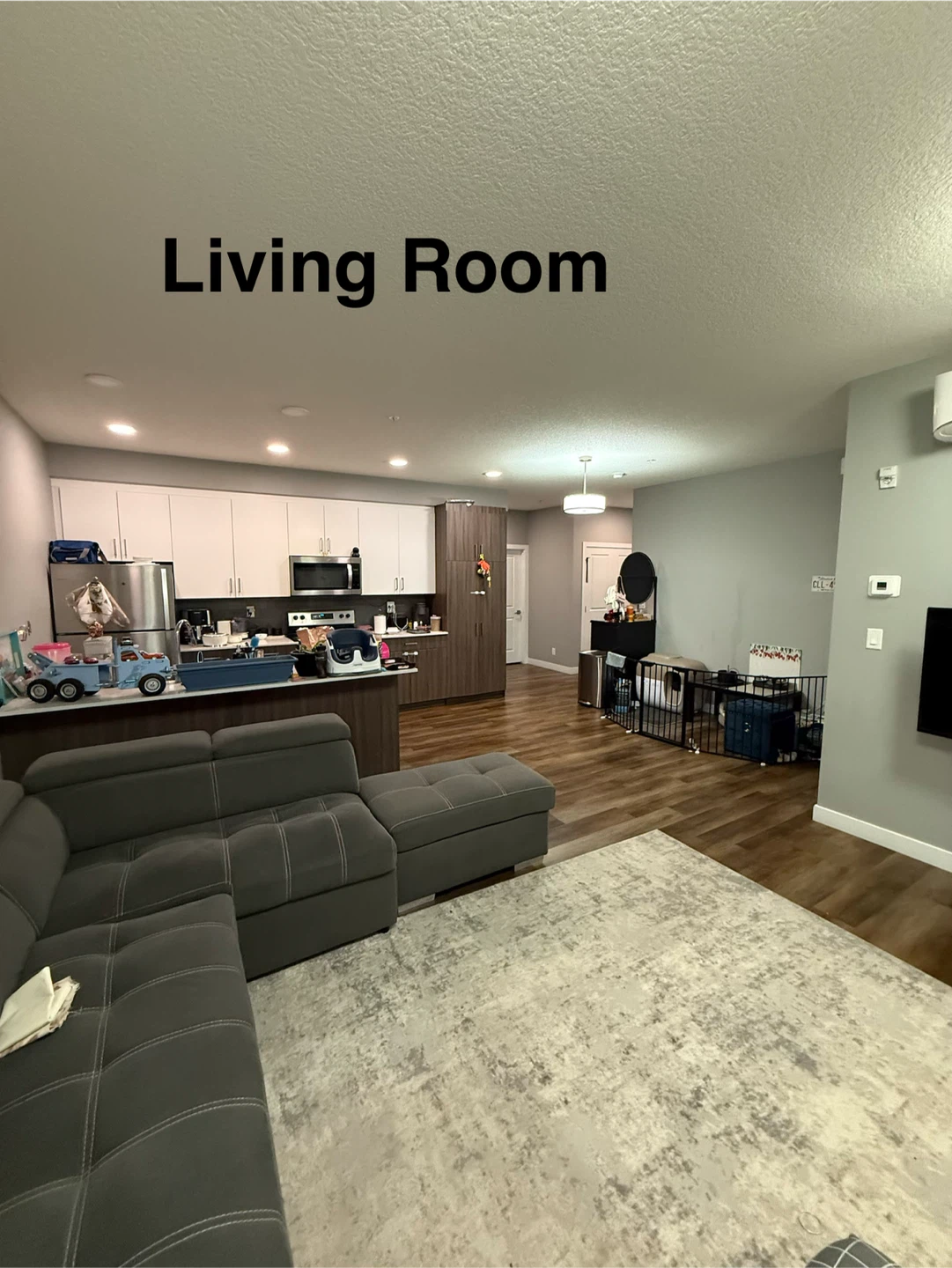 2 bed 2 bath with patio apartment lease takeover Oct 1
