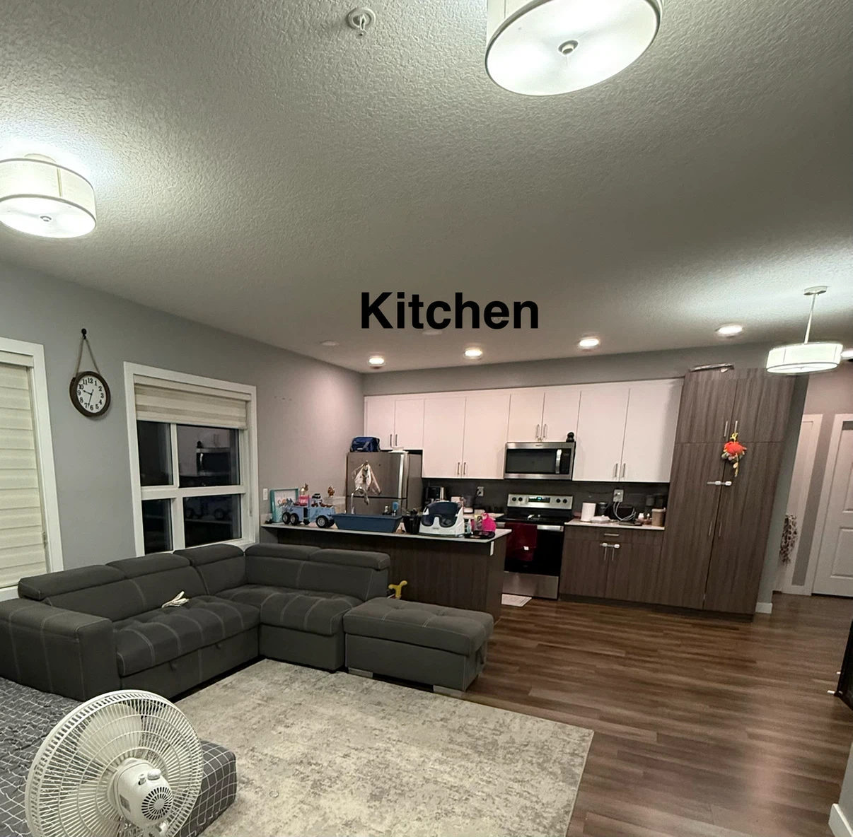 2 bed 2 bath with patio apartment lease takeover Oct 1 - photo 2