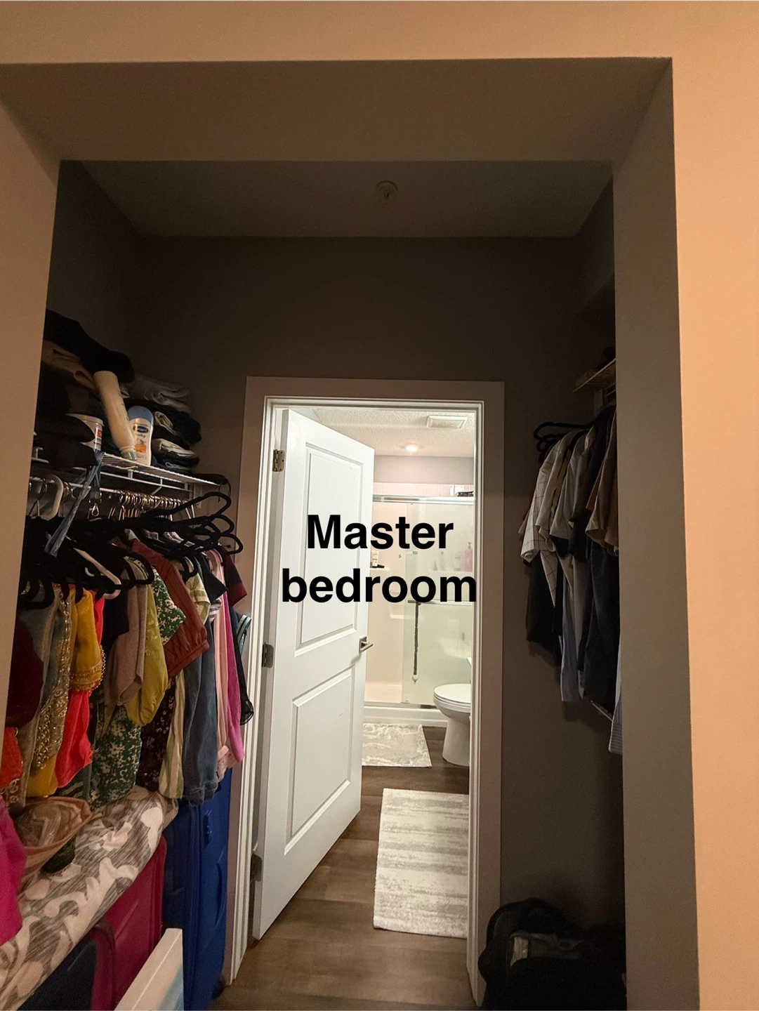 2 bed 2 bath with patio apartment lease takeover Oct 1 - photo 4
