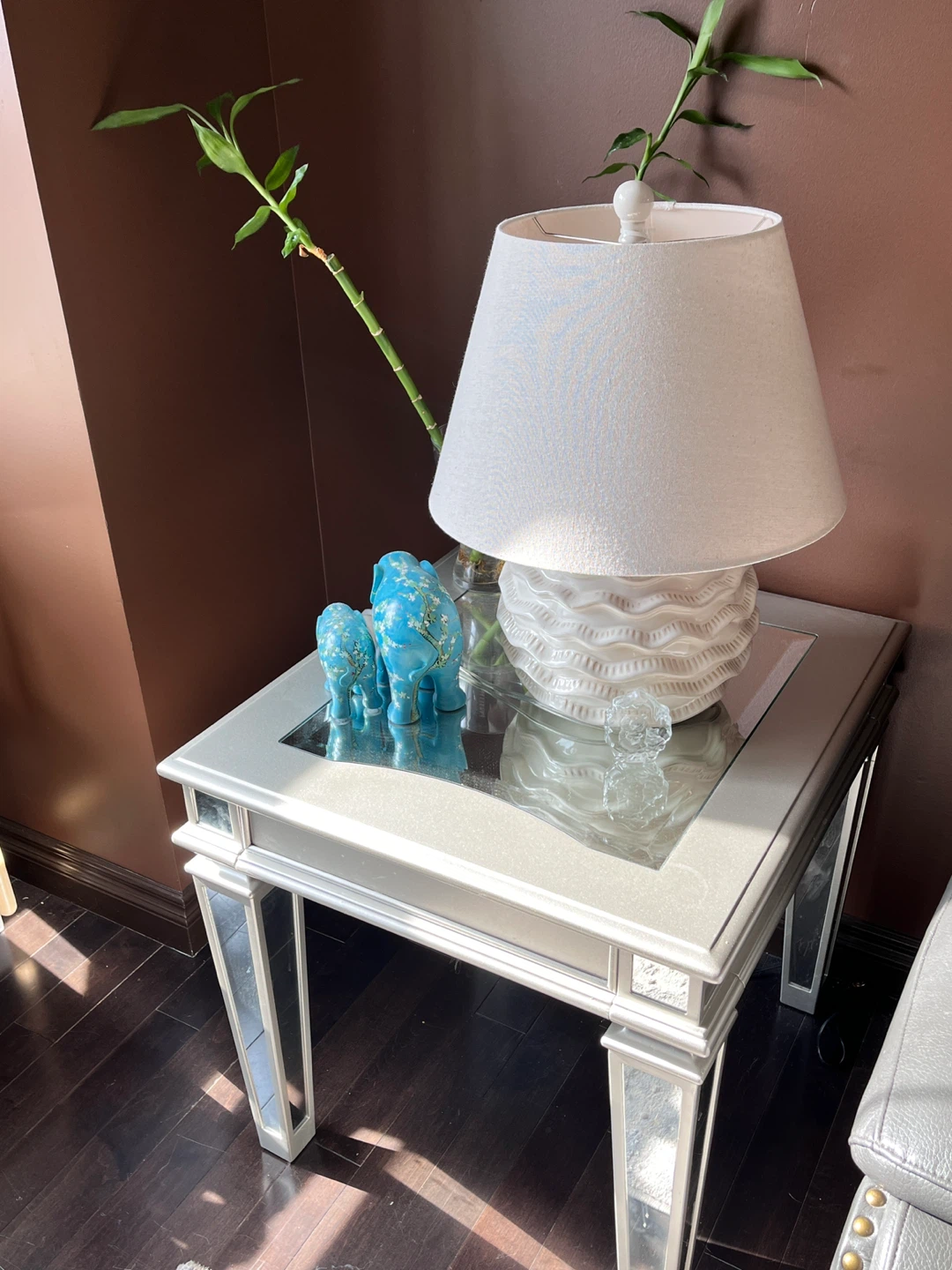 Silver Mirrored End Table set - photo 3