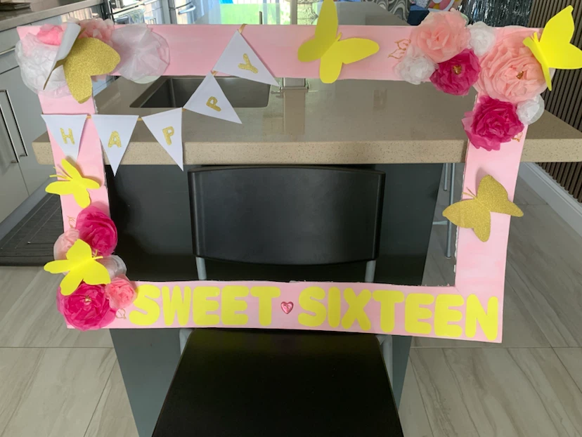 Sweet Sixteen Photo Booth Prop Frame - photo 3