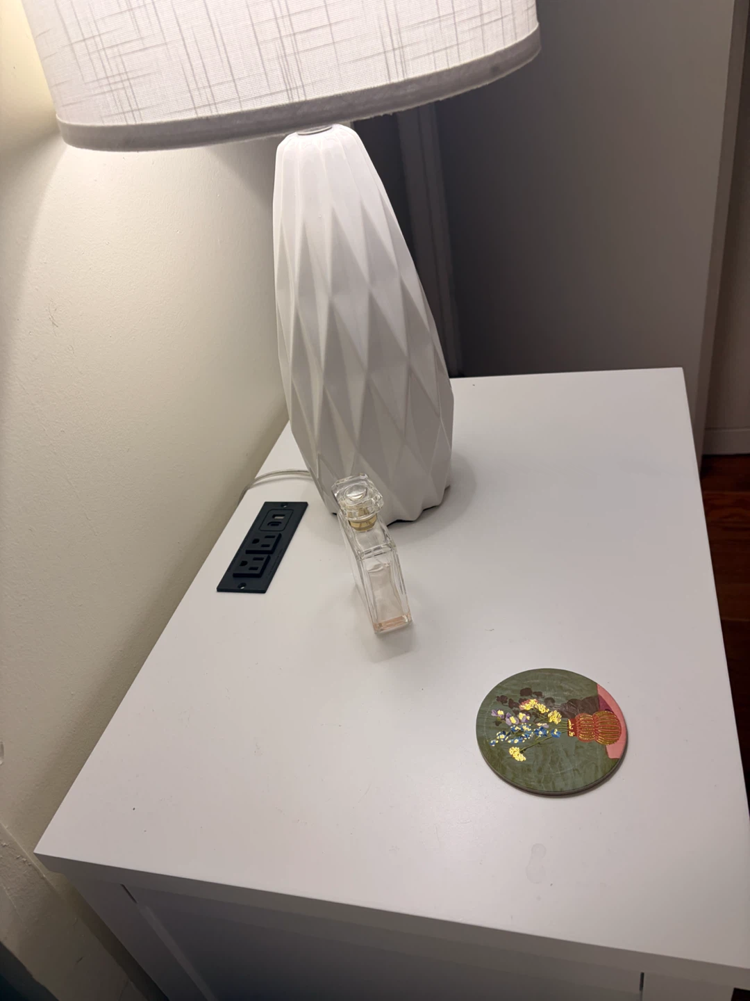 White Nightstand with Gold Hardware - photo 3