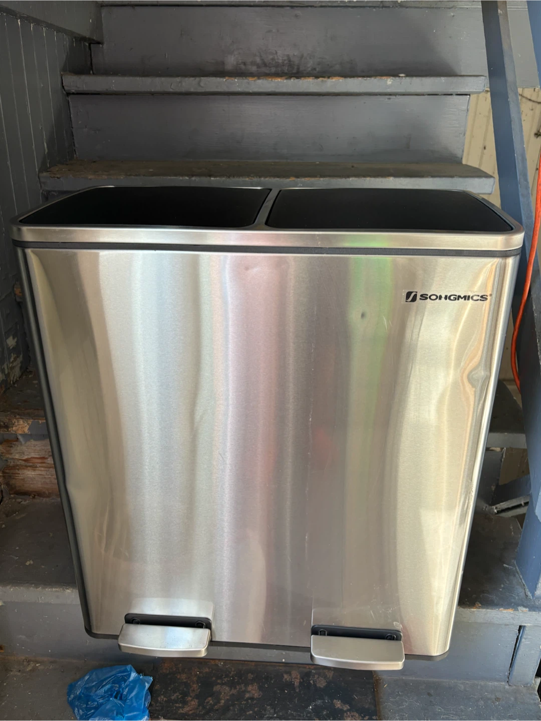 SONGMICS Stainless Steel Dual Trash Can - photo 2