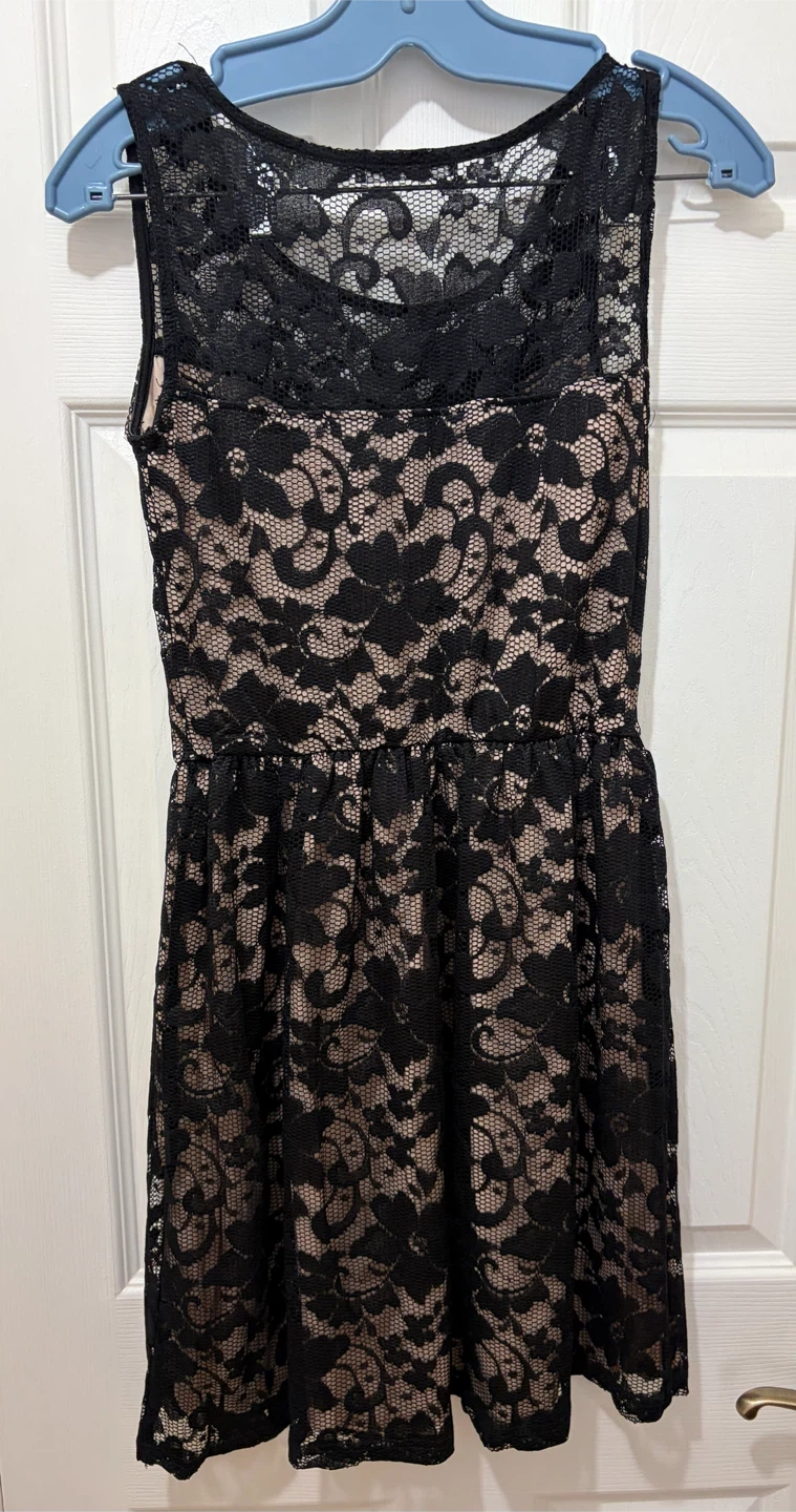 Black Lace Dress -Small - photo 2