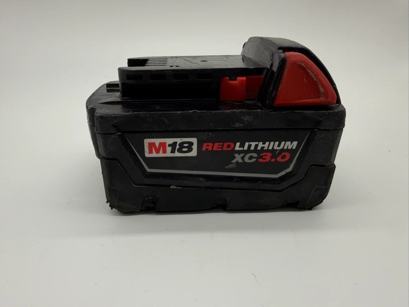 MilwaukeeM18 Lithium-Ion (XC) 3.0 Ah REDLITHIUM Battery