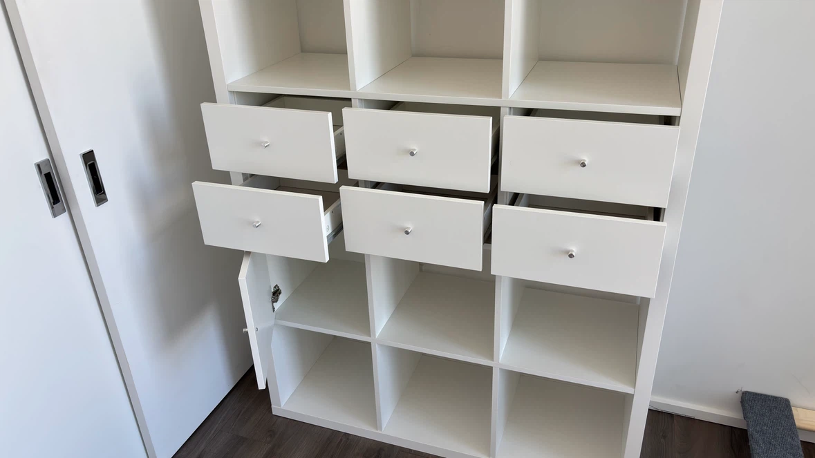 IKEA shelf unit - photo 2