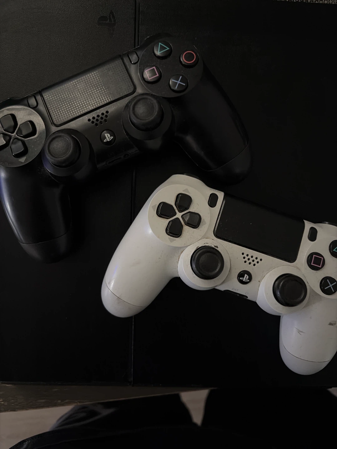 PS4 Bundle For Sale 🎮 - photo 3