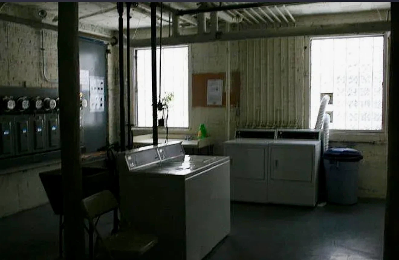 Massive 2 bedrooms with separate bathrooms - photo 4