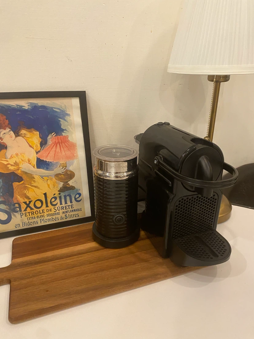 Nespresso Machine & Milk Frother