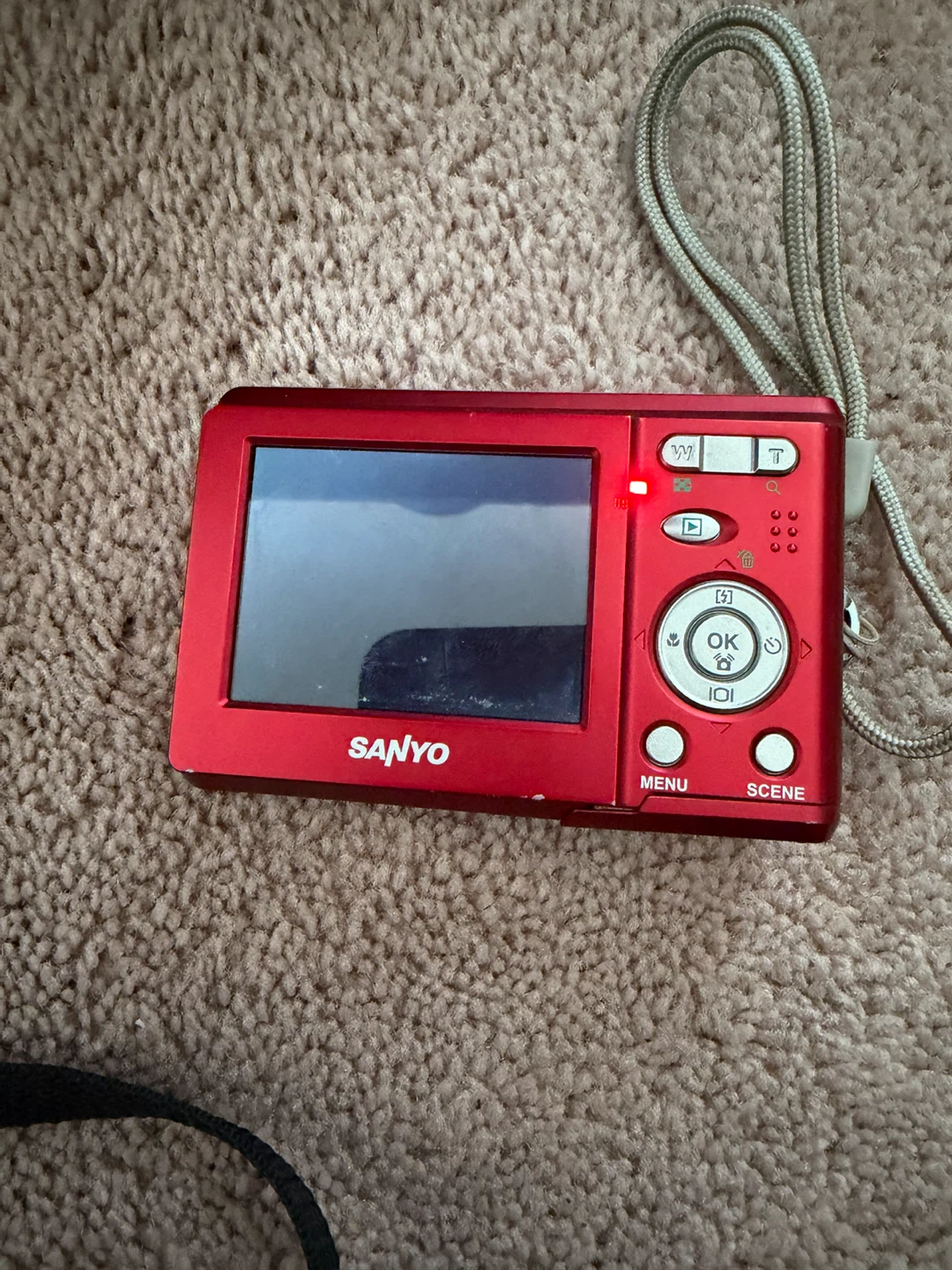 Sanyo VPC-S570R Digital Camera - Red - photo 2