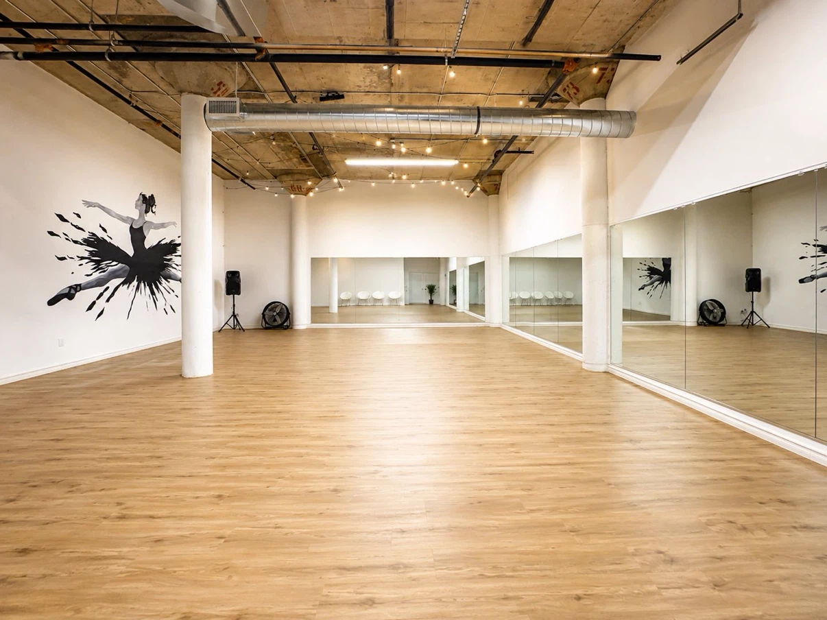Studio Space Rental - Versatile for Events & Classes - photo 2