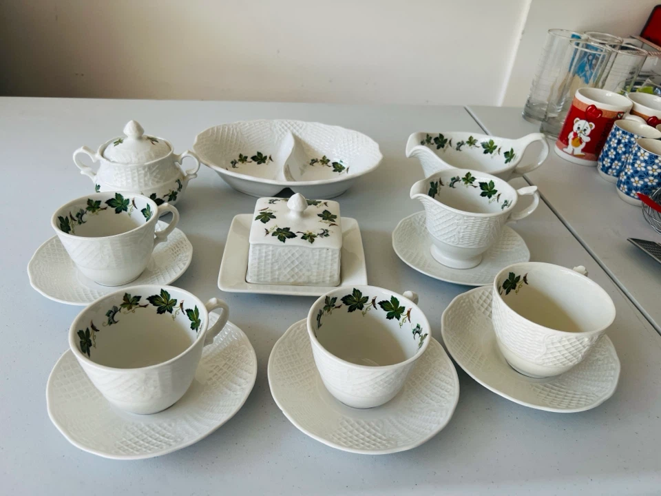 Vintage English Ironstone Dinnerware Set - photo 2